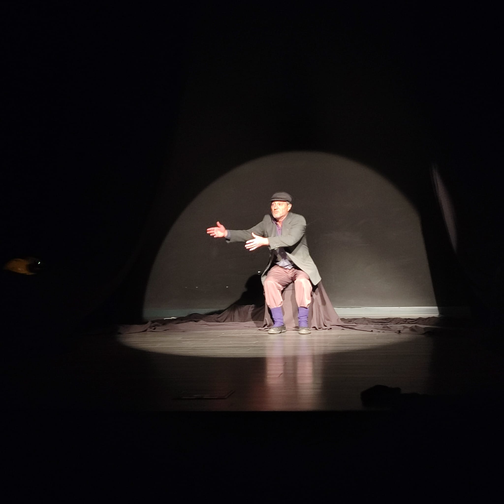 3 Mart İş Cinayetleri ile Mücadele Günü’nde “DEĞİL” Oyunu Sahnelendi