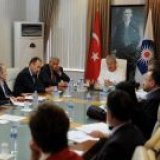 VİYADÜKLÜ KÖPRÜLÜ KAVŞAKLAR HAKKINDA DÜZENLENEN TOPLANTIYA KATILDIK