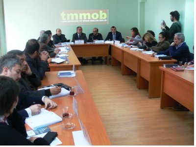 TMMOB İSTANBUL ŞUBE BAŞKANLARI ORTAK BASIN TOPLANTISINDA TORBA YASAYI DEĞERLENDİRDİK