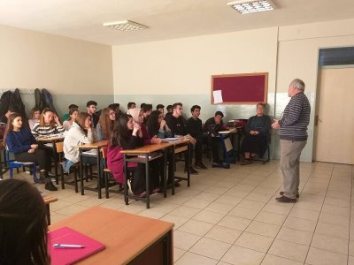 KARŞIYAKA BEHÇET UZ ANADOLU LİSESİ MESLEKİ TANITIM GÜNÜNE KONUK OLDUK.